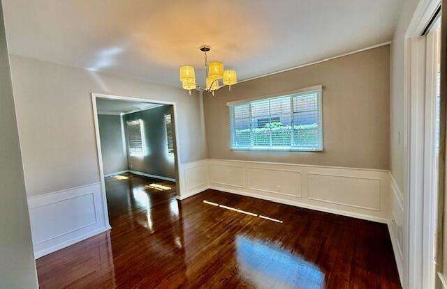 Photo of 2175 North Holliston Avenue