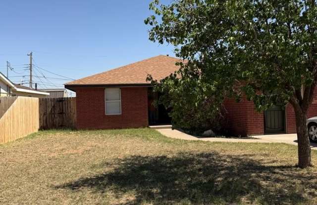 4515 Monty Dr