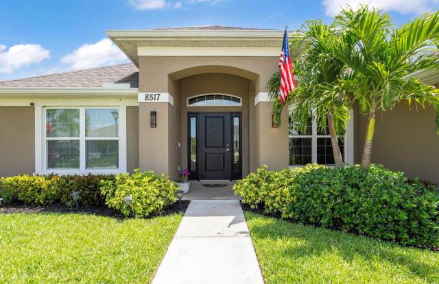 8517 Waterstone Boulevard