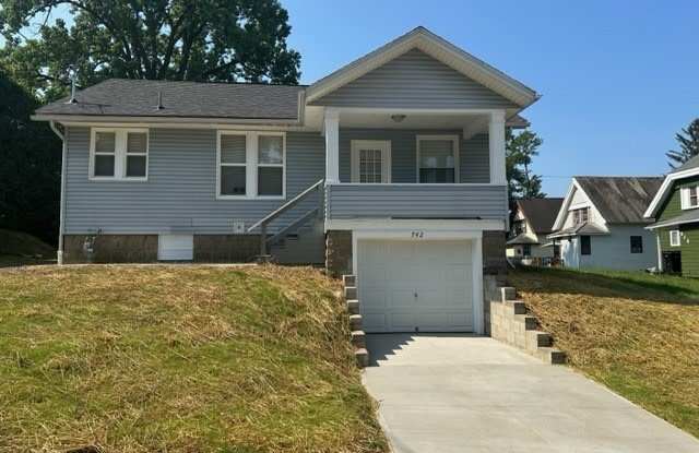 724 Shelby Street