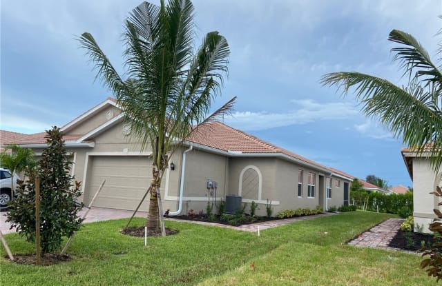 4225 Bloomfield Street - 4225 Bloomfield Street, Fort Myers, FL 33916