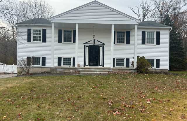 Photo of 3BR/2.5BA Home In Torrington