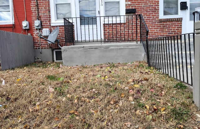 1273 S MERRIMAC Road