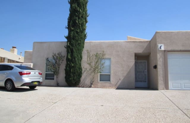 12244 Menaul NE "C" - 12244 Menaul Boulevard Northeast, Albuquerque, NM 87112