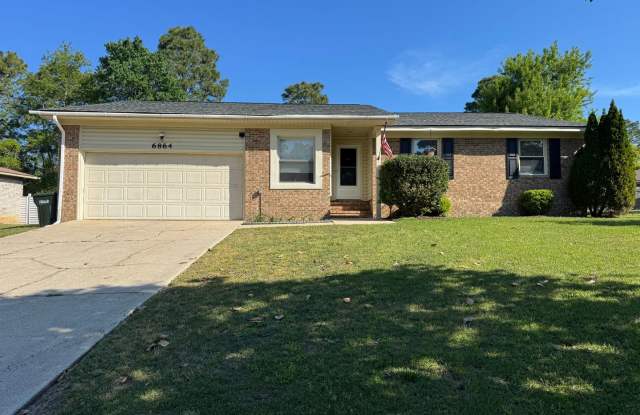 Charming 3 Bed 2 Bath Home with Fenced Yard