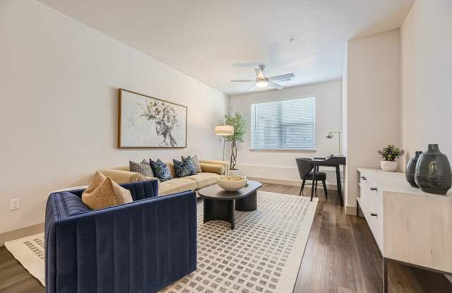 Sorella at Loretto Heights