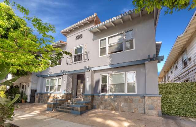 Beautiful 1b Apartment Located in Downtown LBC - All utilities included !!!!