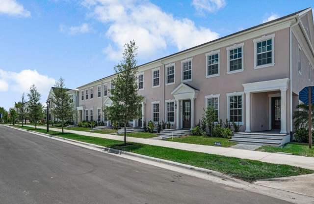 930 SW Prairie Avenue