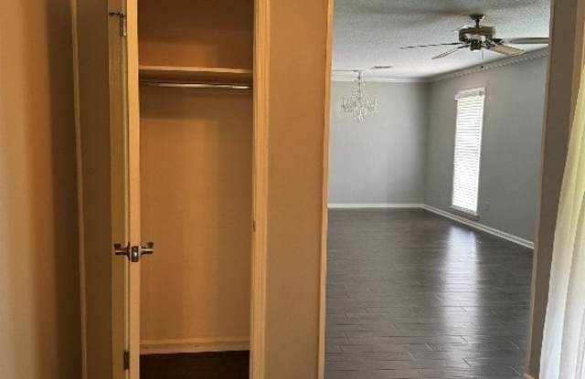 1425 Pine Ridge Road