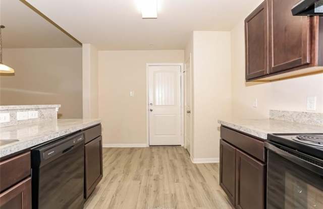 2017 Oakwood Forest Drive