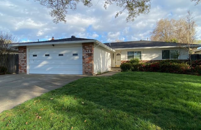 125 Waterglen Circle - 125 Waterglen Circle, Sacramento, CA 95826