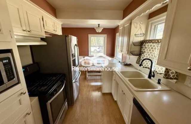 6312 Tingdale Avenue