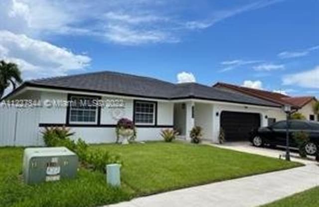 1056 Northwest 128th Avenue - 1056 NW 128th Ave, Tamiami, FL 33182