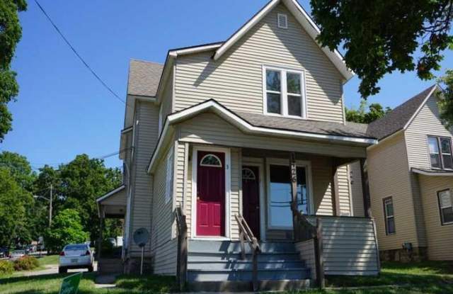 1426 West Michigan Avenue