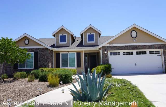 9403 Mountain Peak Ln