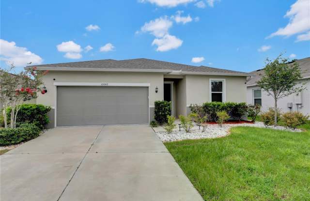 10642 MEDFORD LAKE DRIVE