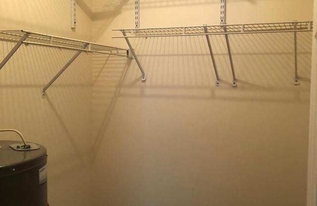 358 MAIN Street unit: 3