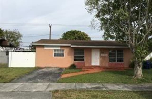 2431 SW 127th Ct - 2431 SW 127th Ct, Tamiami, FL 33175