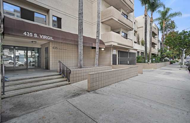 Photo of 435 Virgil Avenue