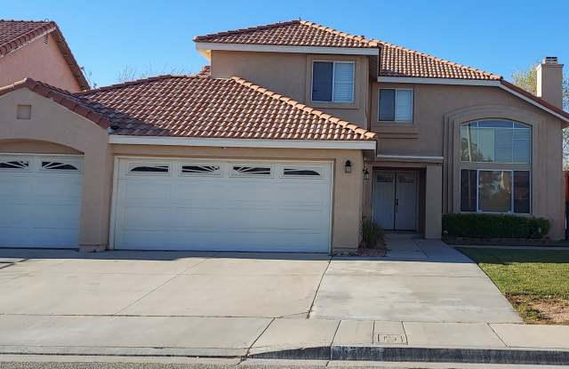 5720 Opal Ave, Palmdale, Ca, 93552, Usa