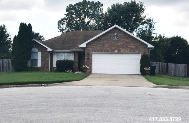 3430 E Loren St - 3430 East Loren Street, Springfield, MO 65809