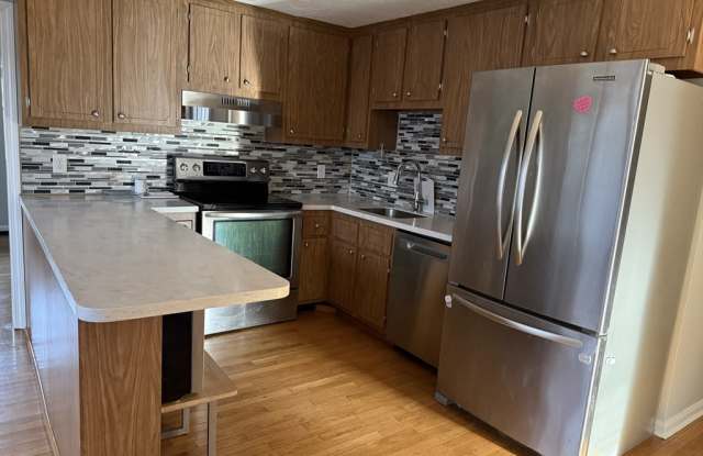 Photo of 30 Elmwood Park