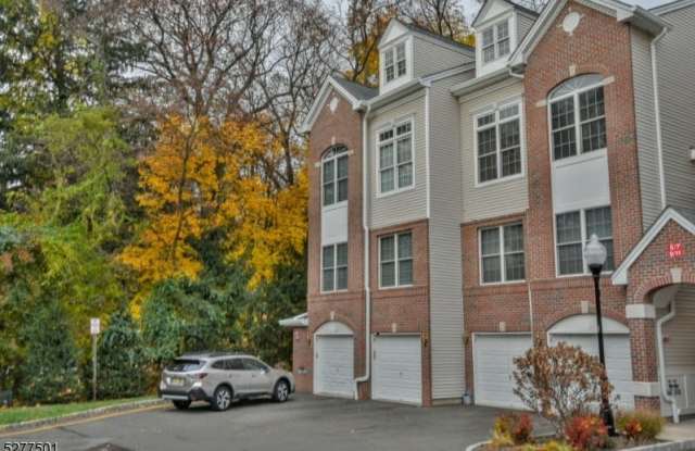 1 Ashley Ct Hawthorne NJ apartments for rent