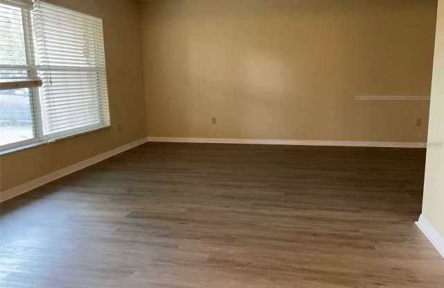 7031 HENNEPIN BOULEVARD