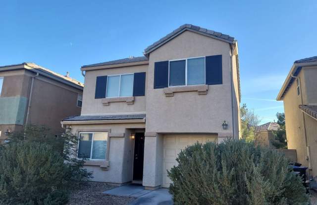 Gorgeous 3 Bedroom Home in The Northeast!