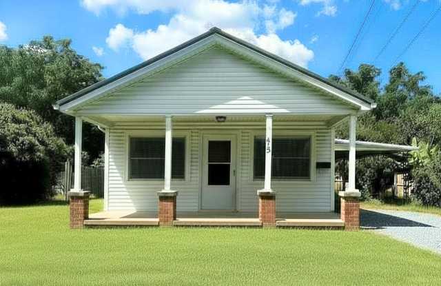 Adorable 2 bedroom home