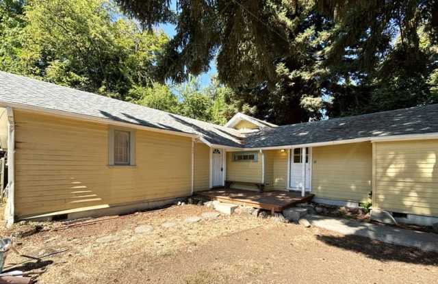 444 Blair Boulevard