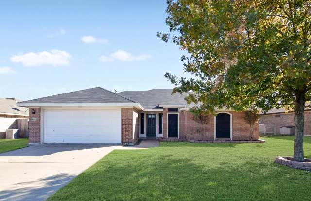 Photo of 4602 Fawn Dr