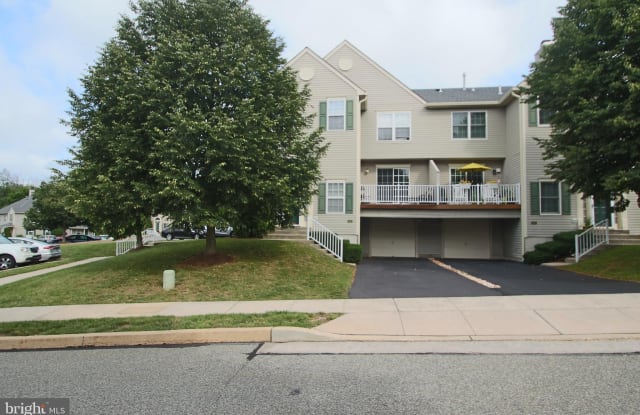 732 THORNHILL DRIVE - 732 Thornhill Drive, Montgomery County, PA 19426