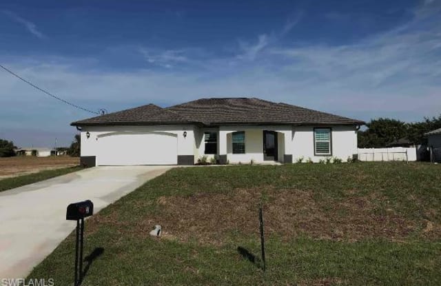 23 NW 27th LN - 23 Northwest 27th Street, Cape Coral, FL 33993