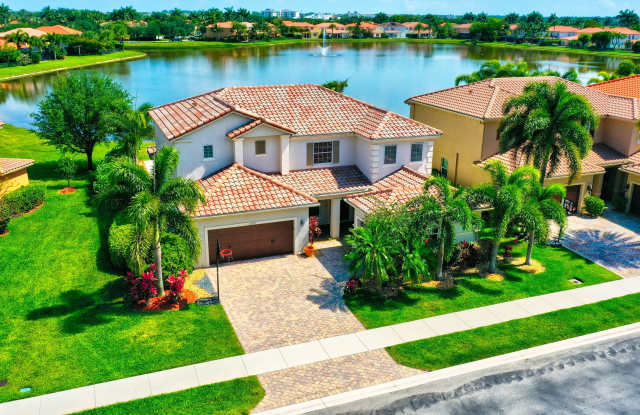 10583 Longleaf Lane