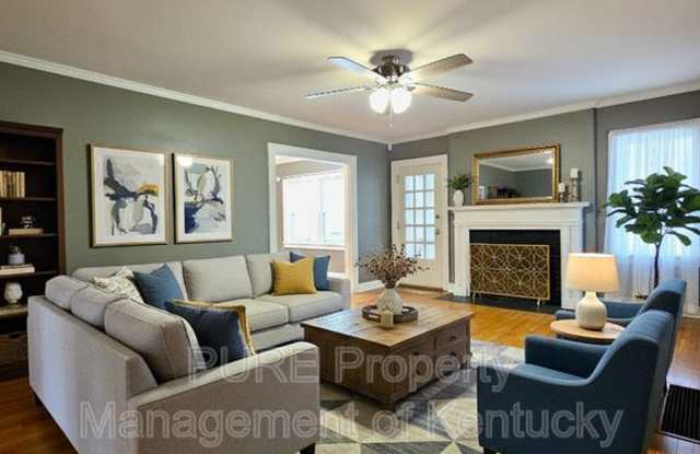1707 Versailles Road