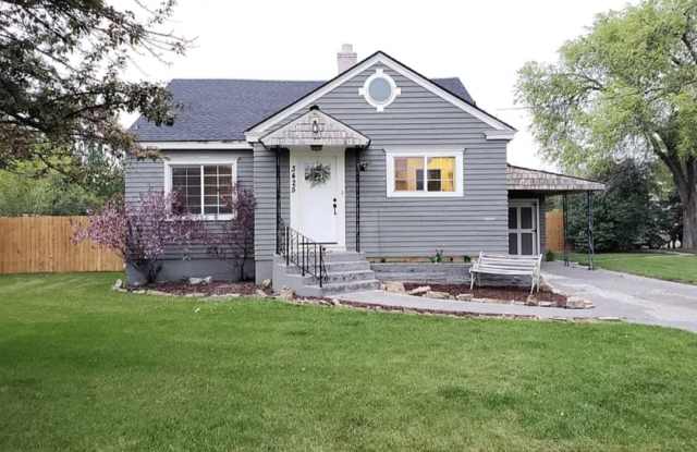 3425 Owen Street - 1