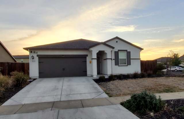 3771 Dove Dr