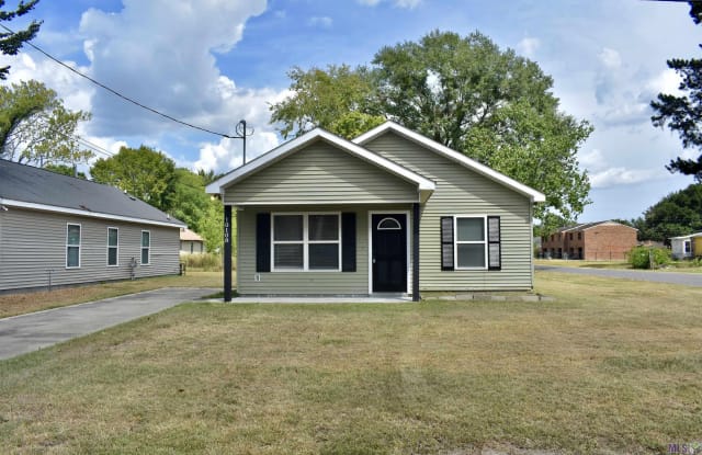 10108 AVENUE K - 10108 Avenue K, Baton Rouge, LA 70807