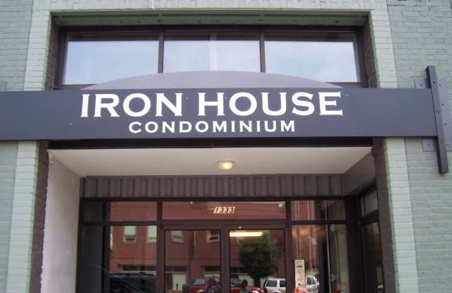 1 bedroom condo in downtown Richmond