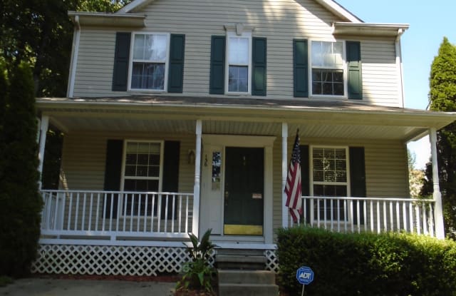 136 Lillian Ave - 136 Lillian Avenue, Severn, MD 21144