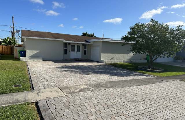 11431 NW 29th St