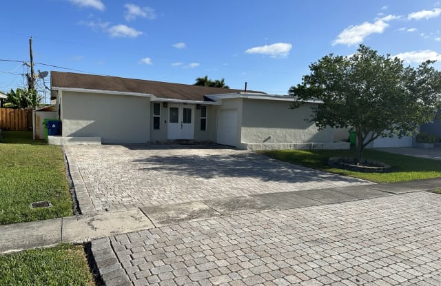 11431 NW 29th St - 11431 Northwest 29th Street, Sunrise, FL 33323