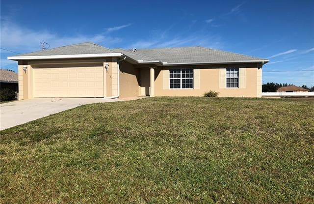 2715 NW 7th TER - 2715 Northwest 7th Terrace, Cape Coral, FL 33993