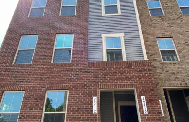 Photo of Immaculate  Stunning 3 Bedroom 2.5 Bathroom Brick, End-Unit Condo Style Townhome In Luxurious And Newly Established Arcola Town Centre