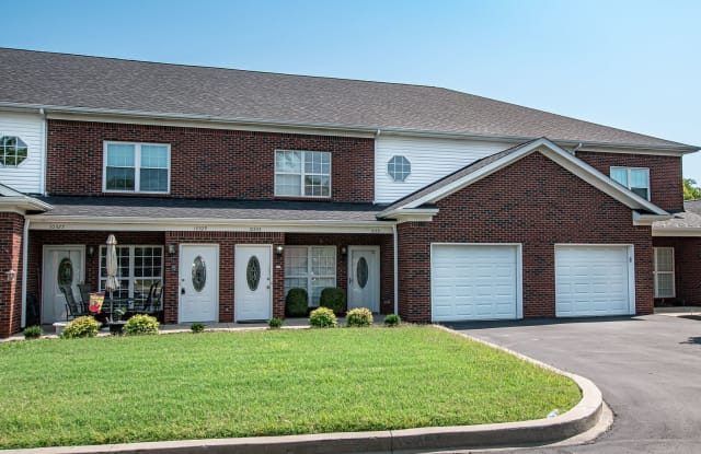 10329 Dorsey Village Dr - 10329 Dorsey Village Drive, Blue Ridge Manor, KY 40223