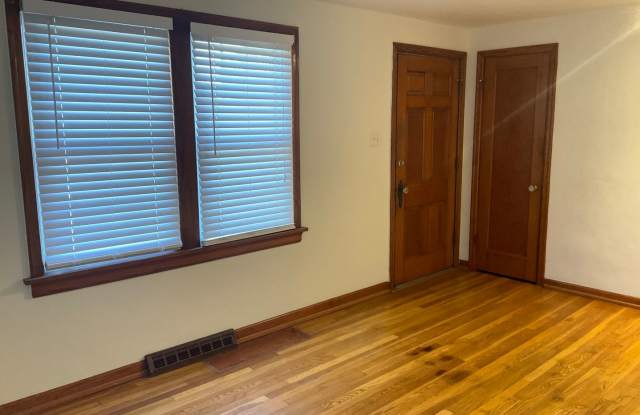 207 West Highway 50, O'Fallon, Il