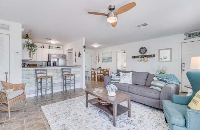 4901 State Highway 361 unit: 204