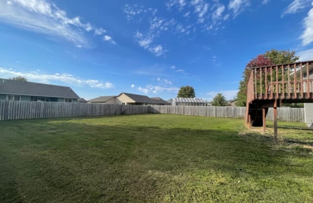 513 N Whitni - 1 - 513 North Whitni Lane, Sioux Falls, SD 57107