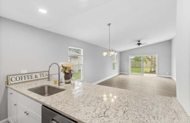 4777 SE Salvatori Road